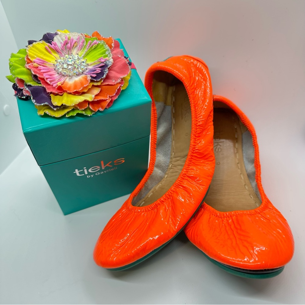 Tieks flats size 9. Outrageous Orange neon. Pre-owned, lightly worn.